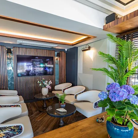 Deniz Kizi Hotel *
